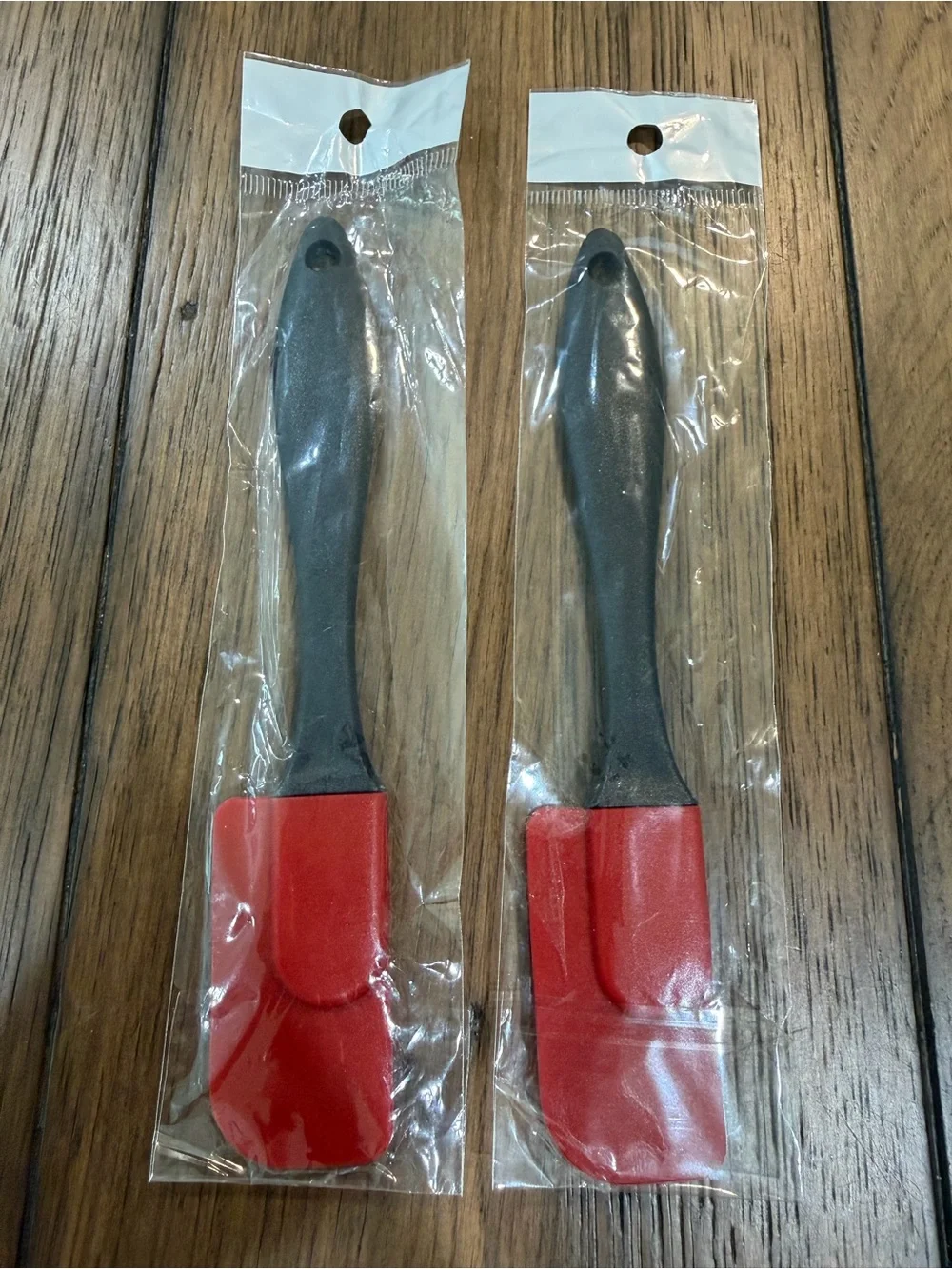 2 Red Silicone Spatula with Black Handle - Versatile Kitchen Tool